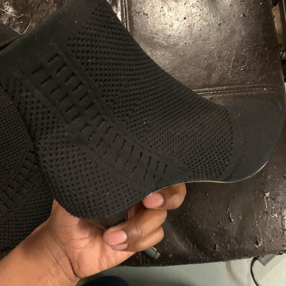 Express Open Toed Shoes - Picture 7 of 8